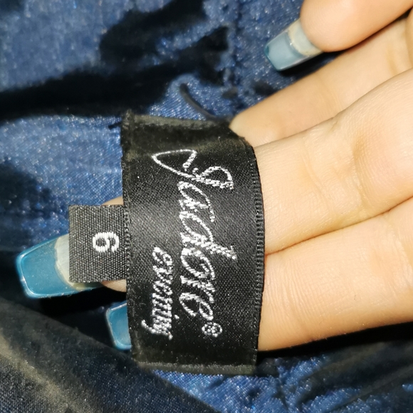 Prom dress - Picture 4 of 4